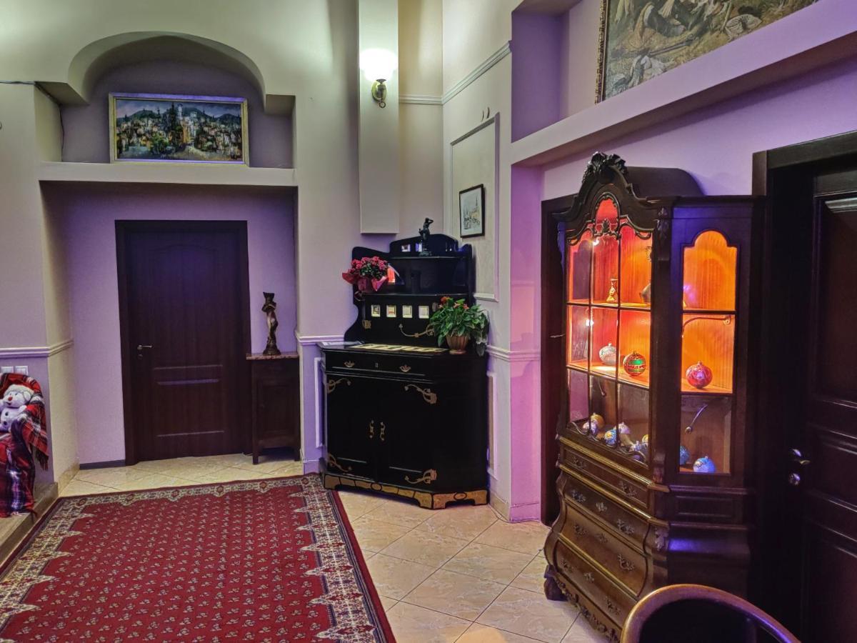 מלון לבוב Chaplin מראה חיצוני תמונה